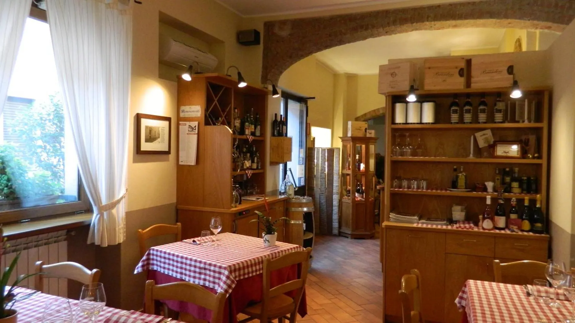 ***  Osteria San Giuseppe Hotel Ceriano Laghetto Italy